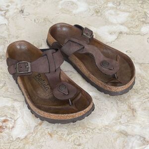 BETULA by BIRKENSTOCK~ Gizeh Thong Sandals ~ Brown Suede Leather Size 6